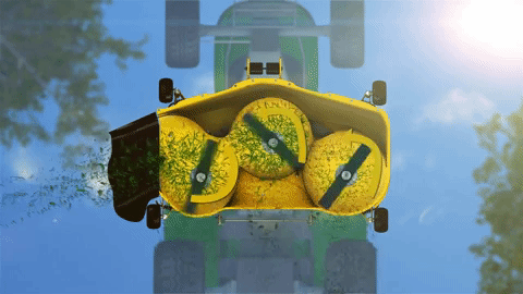 Side-discharge mow or bag mode.